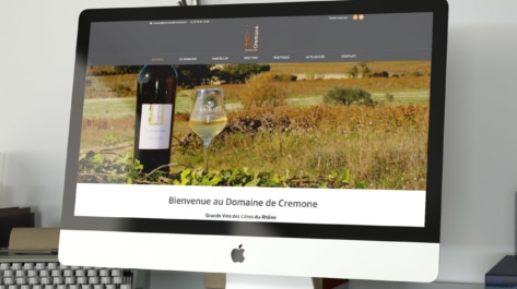 Nous avons apportés notre aide pour le site internet du Domaine de Crémone. La société est basée dans le Vaucluse. Nous avons fait le design en fonction des gouts du client.