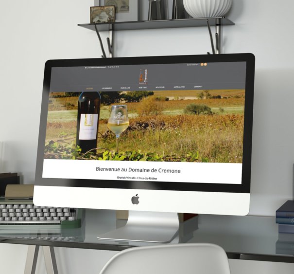 Nous avons apportés notre aide pour le site internet du Domaine de Crémone. La société est basée dans le Vaucluse. Nous avons fait le design en fonction des gouts du client.